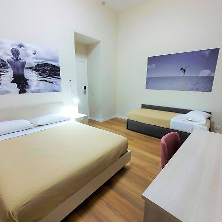Toledo Place Napoli Bagian luar foto