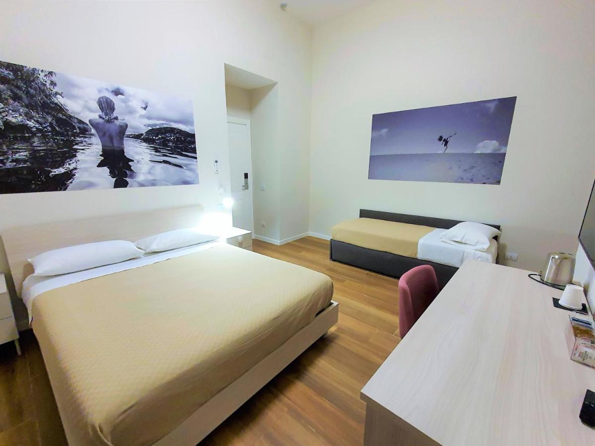 Toledo Place Napoli Bagian luar foto