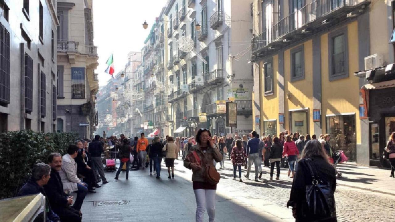 Toledo Place Napoli Bagian luar foto